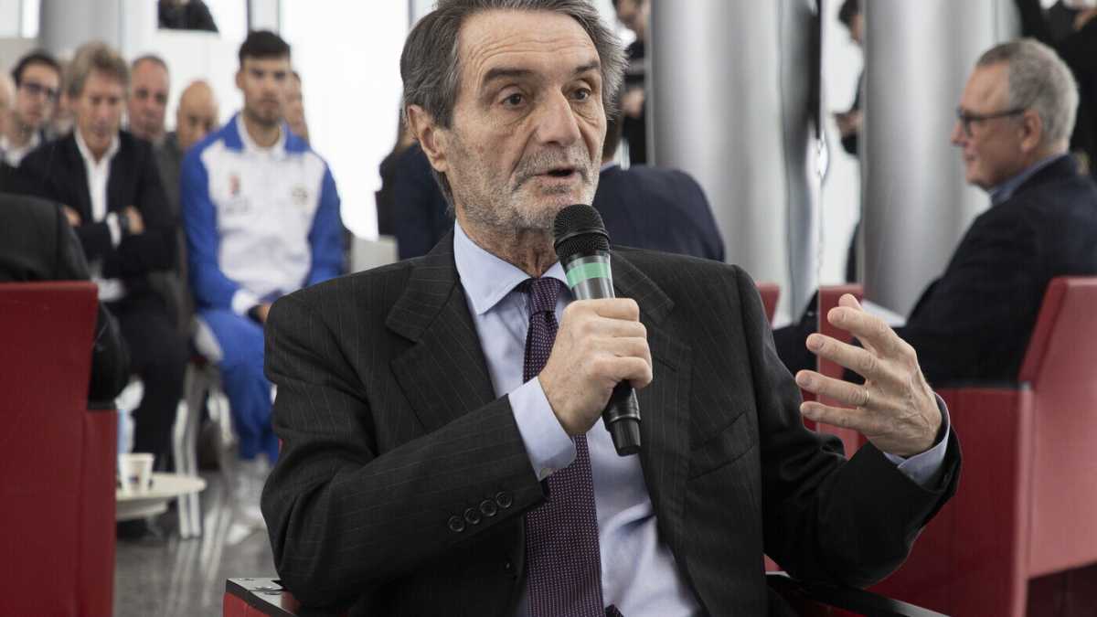 Immagine di Fontana: “Sui dazi confidiamo molto nell’incontro con Vance”