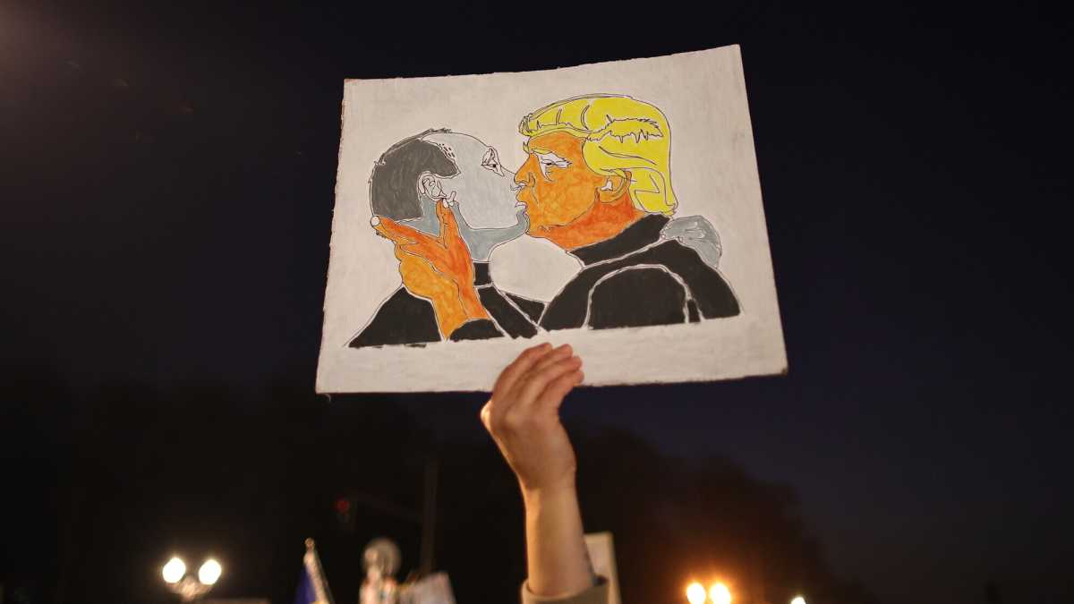 Immagine di Putin commercia con l’America ma non subisce i dazi, che sorpresa