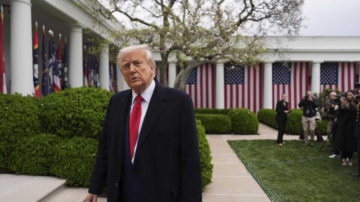 Immagine di Trump e la promessa messianica che la ricchezza alla fine sarà per tutti