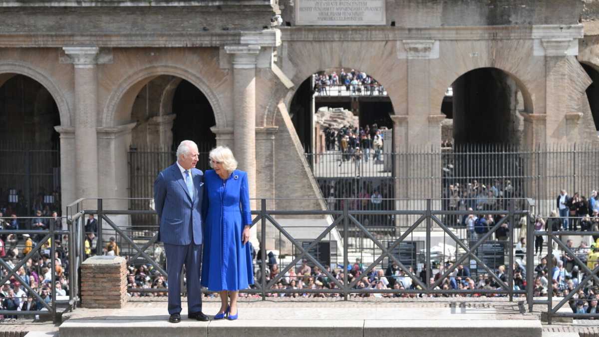 Immagine di Non solo Carlo e Camilla. Italia e reali, una fascinazione corrisposta