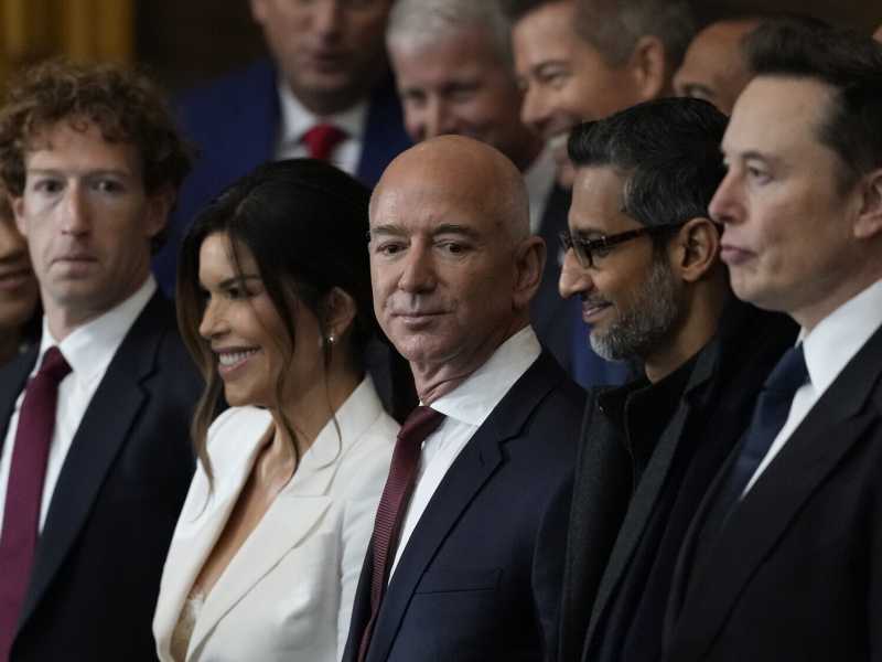 Musk contro Navarro, lo scontro interno al trumpismo sui dazi