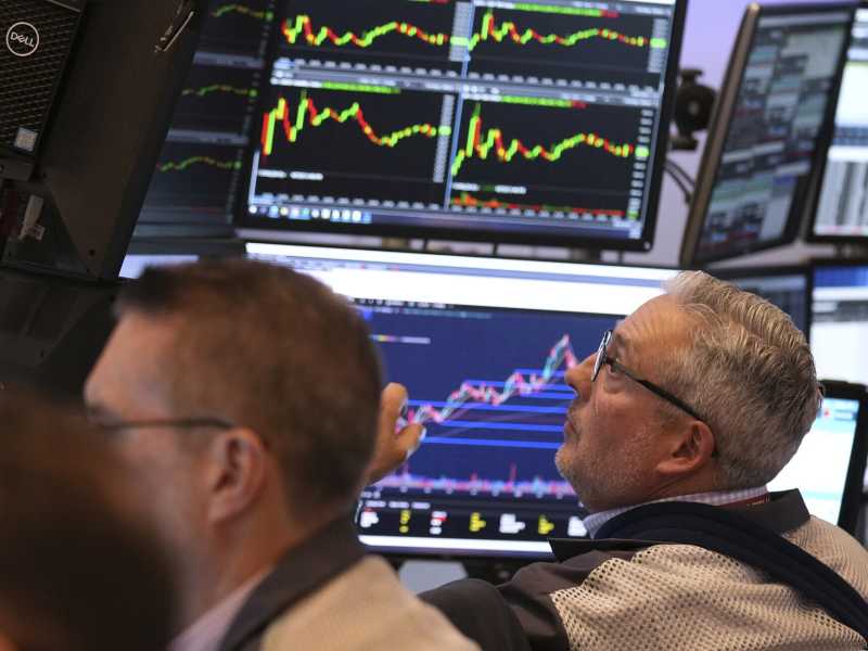 Nessun rimbalzo, le Borse Ue tornano giù