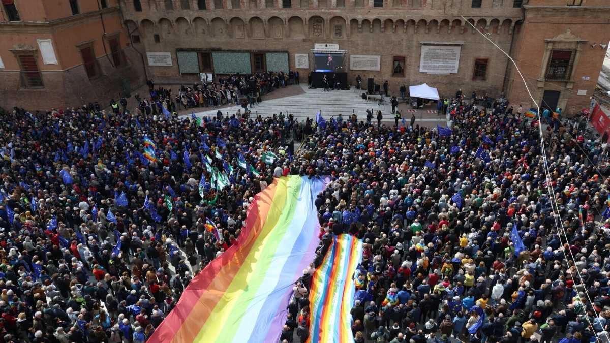 Immagine di Schieramenti passati, emozioni presenti e conflitti infiniti
