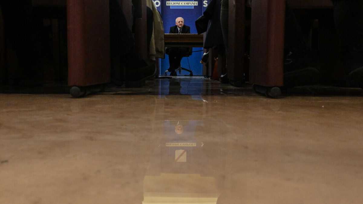 Immagine di In Campania Schlein punta su Manfredi per escludere De Luca, ma prendere i suoi voti