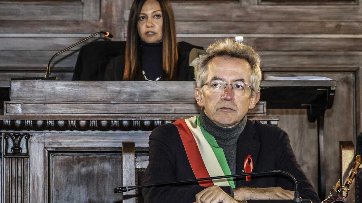 Immagine di Il pasticcio sulle tasse del comune di Napoli e il richiamo della Consulta