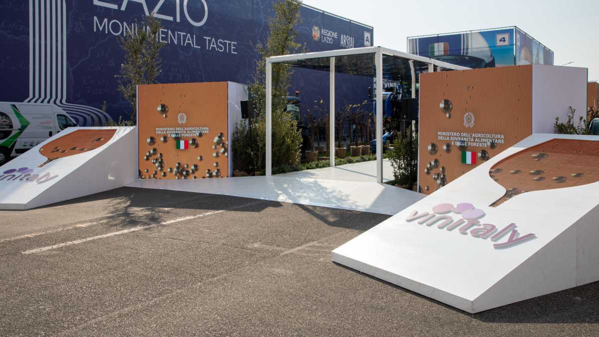 Immagine di Al Vinitaly si sono affacciati i vini laziali, in crescita per produzione e fatturato (ma pure per qualità)