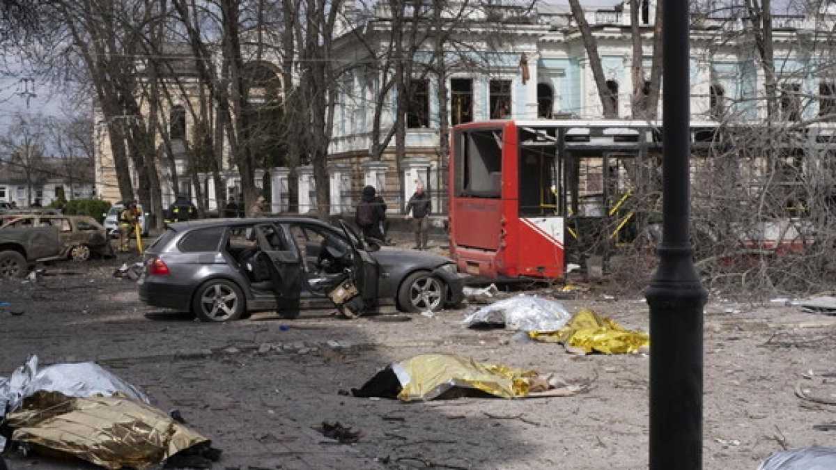 Immagine di Fuori Zelensky e Kyiv senza difese. Gli obiettivi delle bombe di Putin