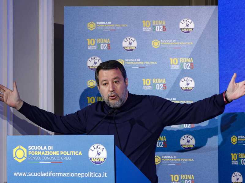 Salvini, il bi-patriota