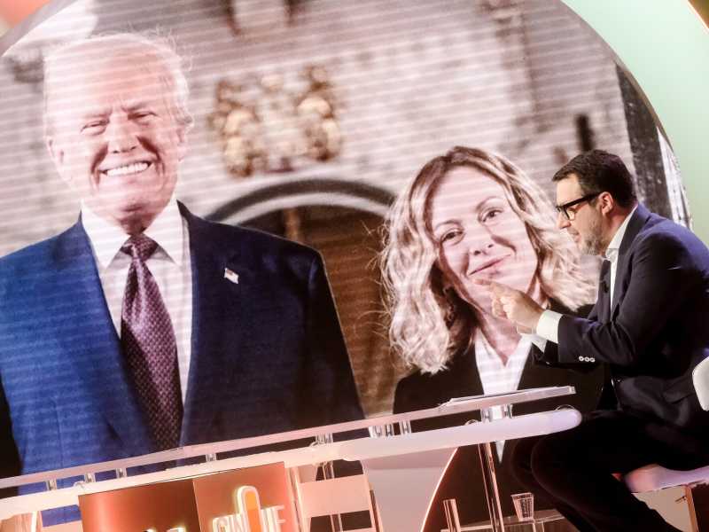 Le leggi di Cipolla sulla stupidità spiegate ai trumpisti italiani