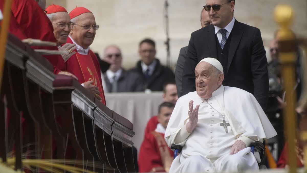 Immagine di Un pensiero al Papa, per il giovedì santo
