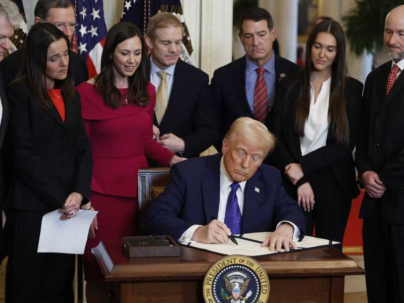 App di sorveglianza e database. Così Trump rintraccia gli immigrati clandestini casa per casa