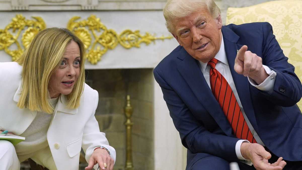 Immagine di Meloni, modello anti Orbán