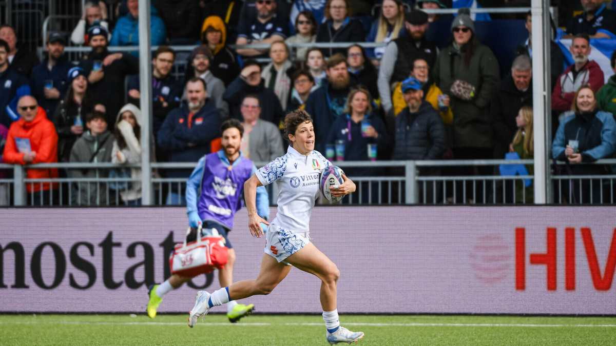 Immagine di "Il rispetto per l'arbitro nel rugby è una forma di educazione che ci distingue". Intervista ad Aura Muzzo