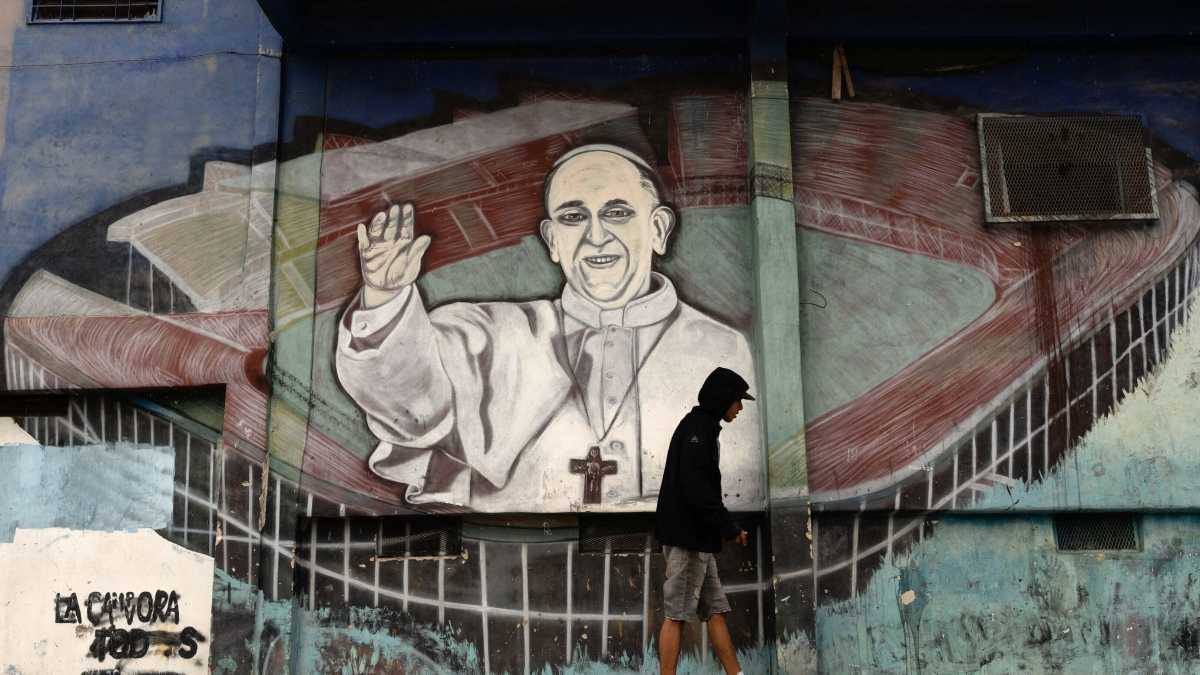 Immagine di Francesco, un Papa dritto al cuore di chi non ha ancora perso il suo cuore