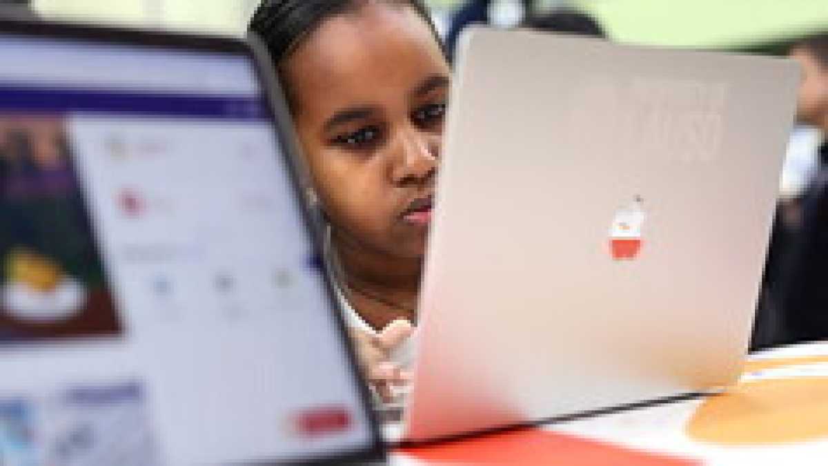 Immagine di l’AI sui banchi di scuola