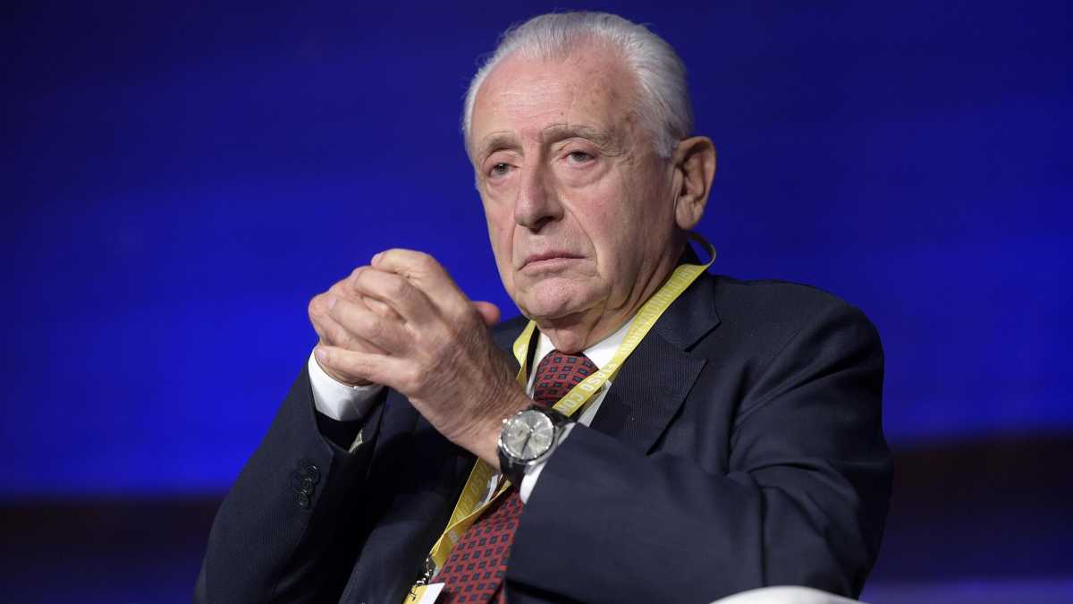 Immagine di Il diritto riacquisito per legge e il metodo della gogna in Italia. Parla Francesco De Lorenzo