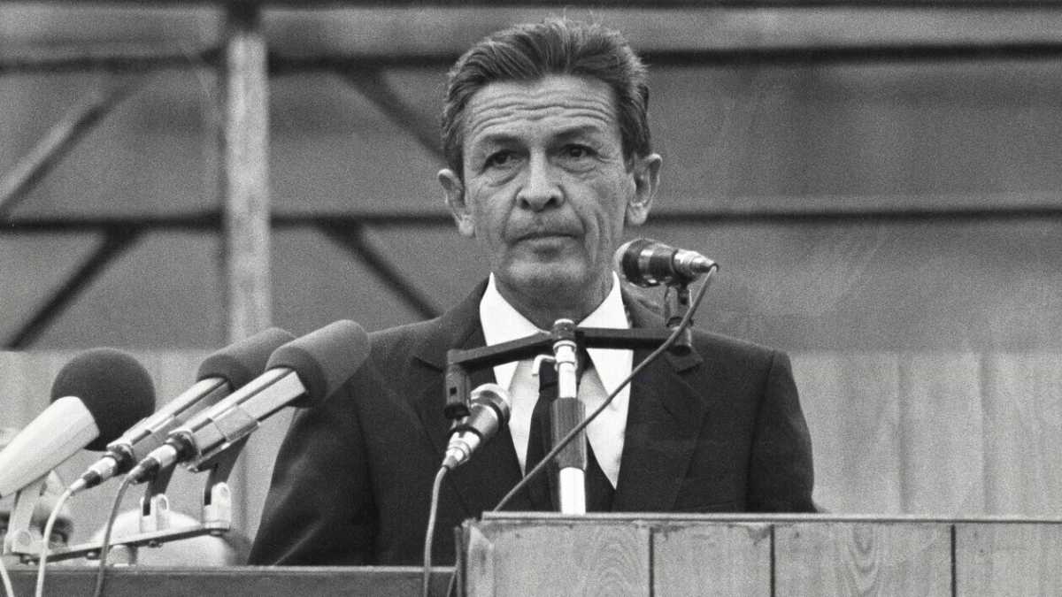 Immagine di Le contraddizioni del segretario del Pci, nascoste da un’affettuosa nostalgia