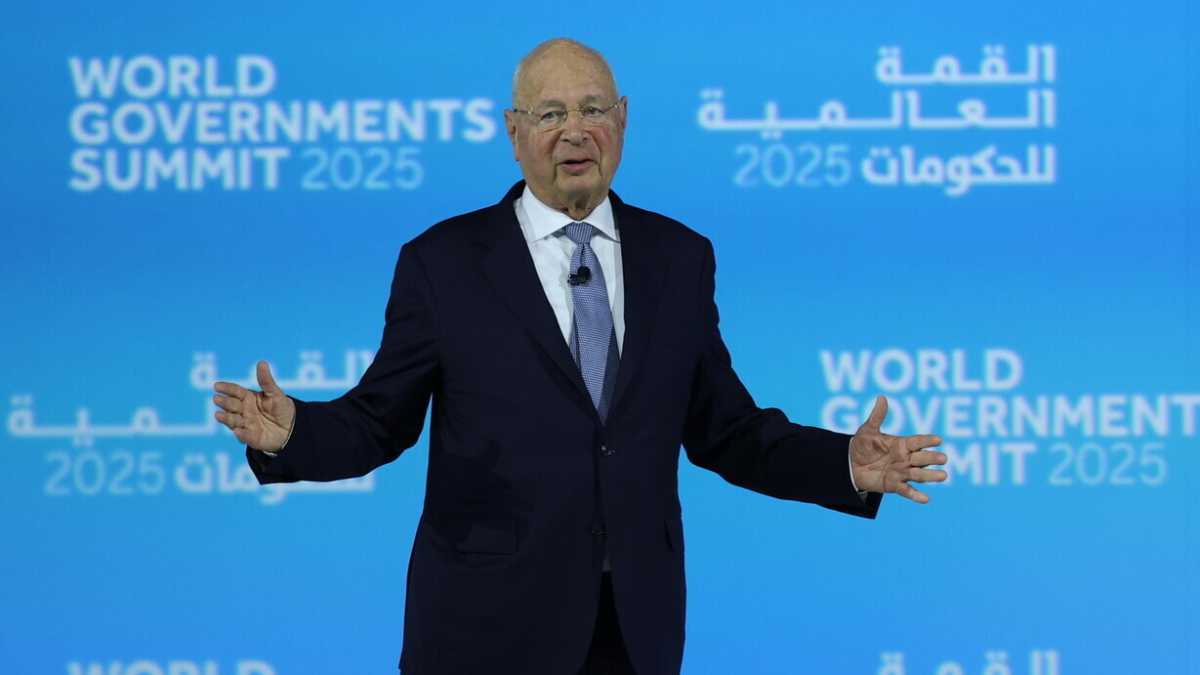 Immagine di Le dimissioni di Klaus Schwab e il tramonto dell’Uomo di Davos