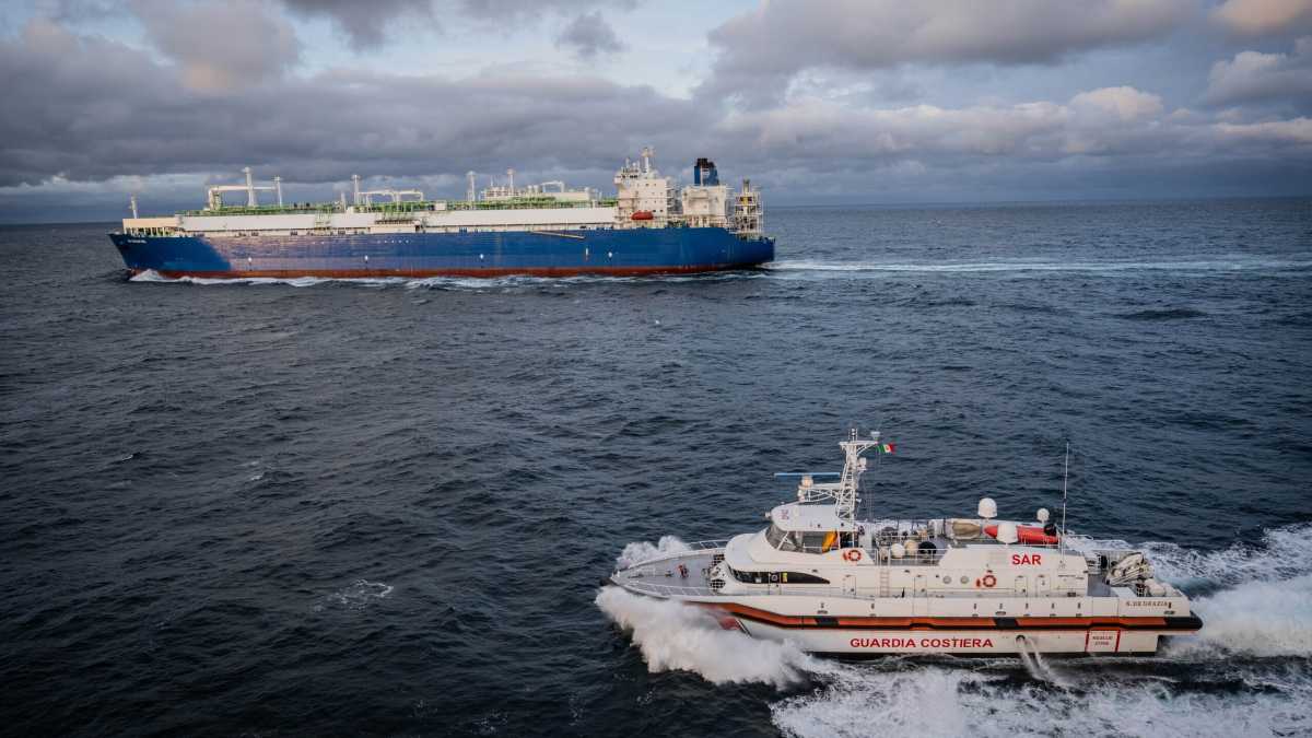 Immagine di Si chiude il quadro dei rigassificatori in Italia, con la nave di Ravenna in funzione da maggio