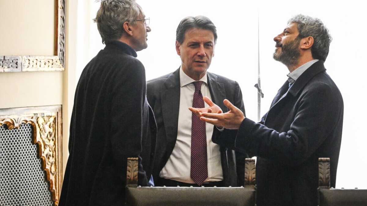 Immagine di Il modello Manfredi arranca in provincia di Napoli. L’iniziativa Pd-M5s con Fico