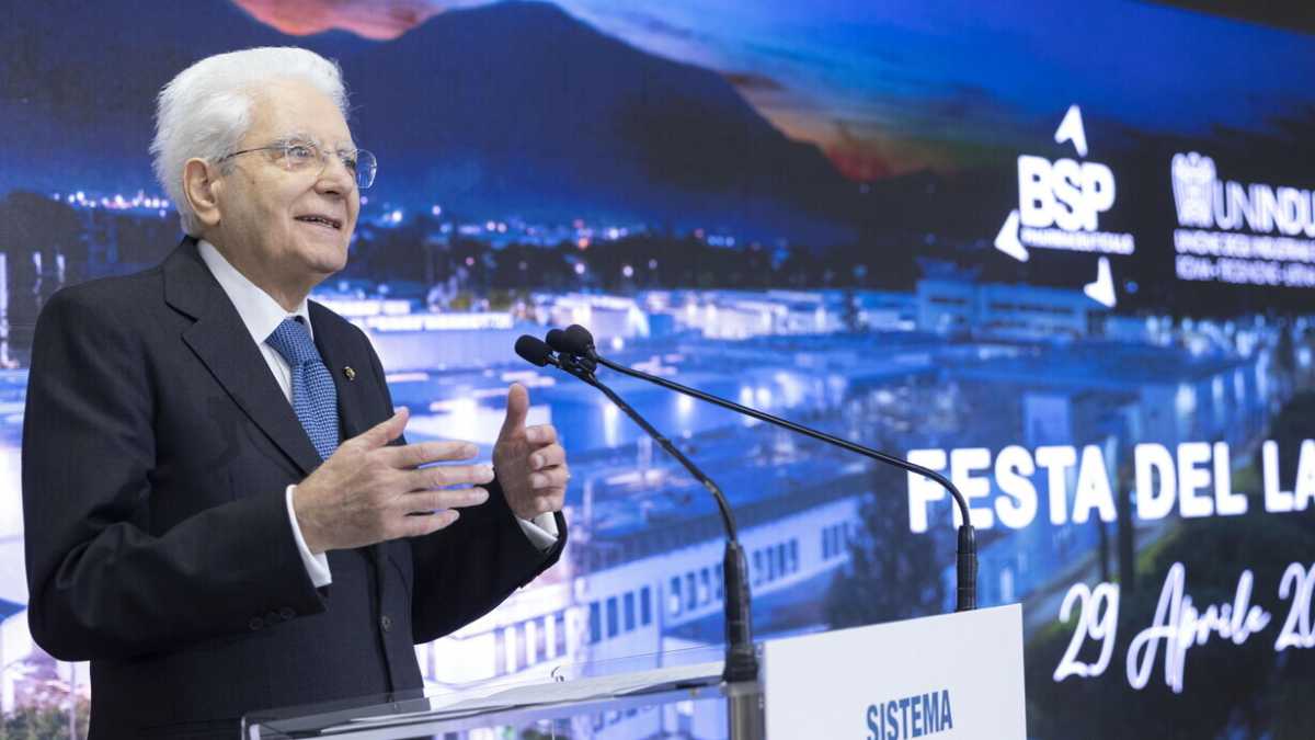 Immagine di Mattarella non ha mai pronunciato quelle parole sui salari e le famiglie