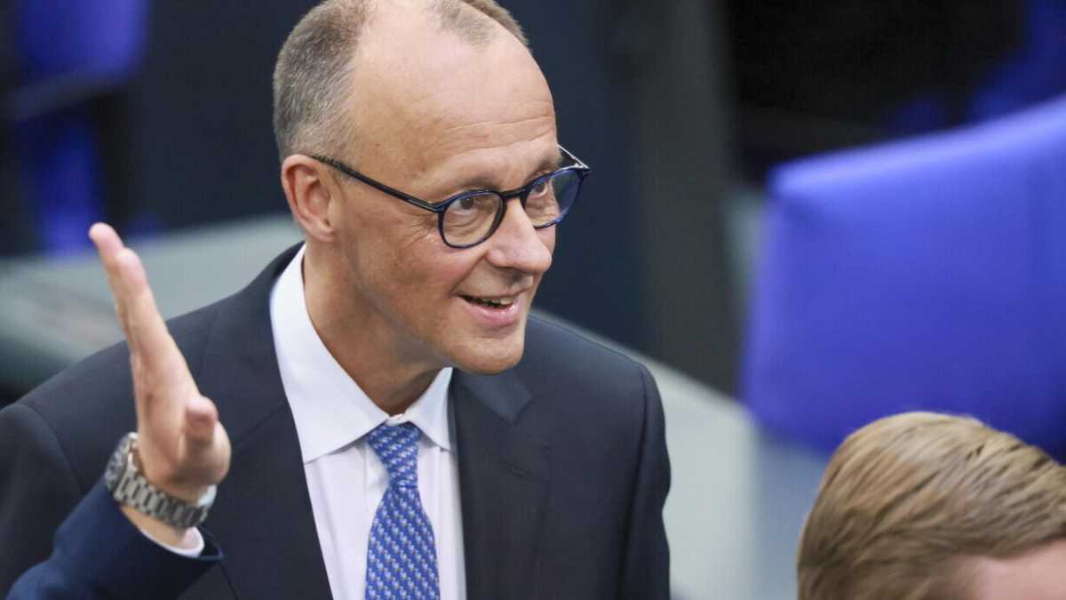 Immagine di Prima lo spavento, poi il sollievo: Merz eletto cancelliere al secondo tentativo