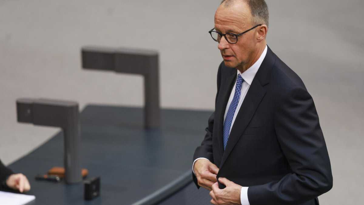 Immagine di I "franchi tiratori" affossano Merz: bocciato al primo scrutinio dal Bundestag