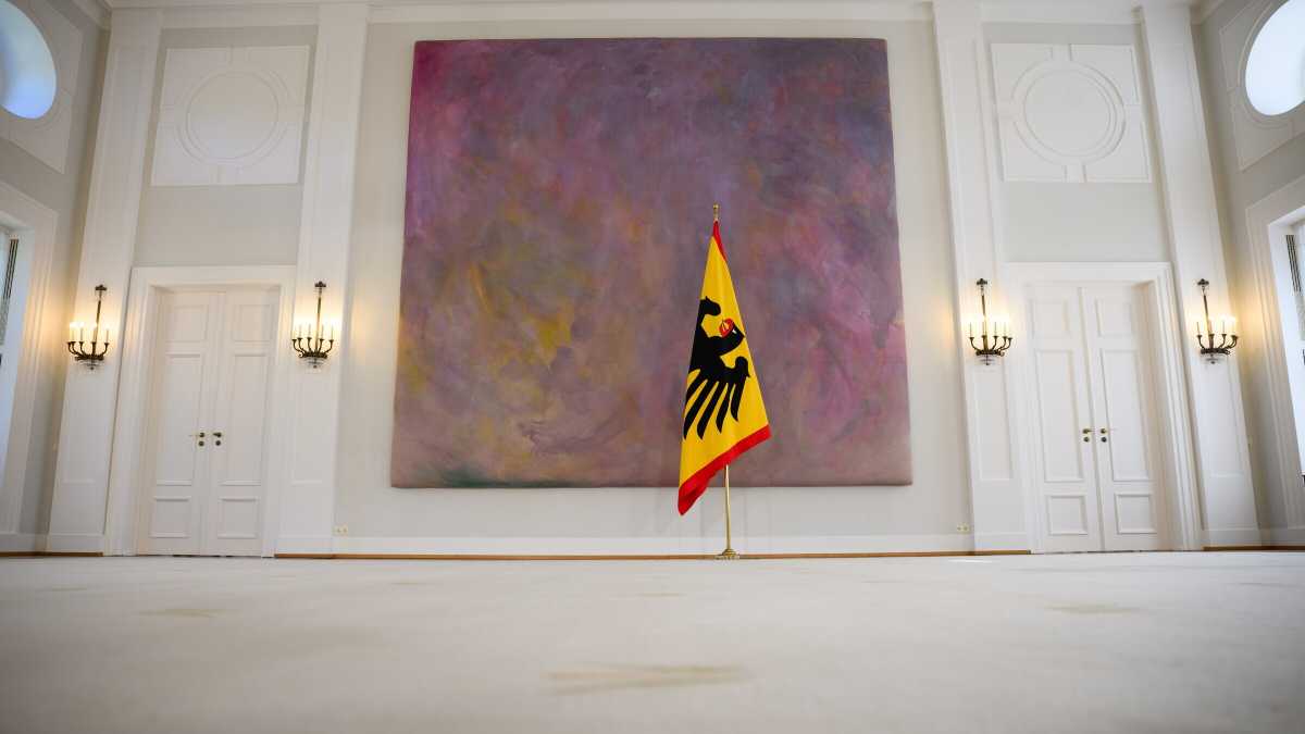 Immagine di Guerre sul campo, battaglie politiche. La nuova arte del wait and see