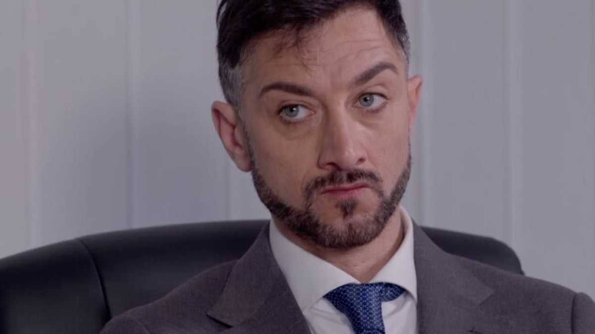 Immagine di Truffe, promesse tradite e affari di famiglia in Un posto al sole