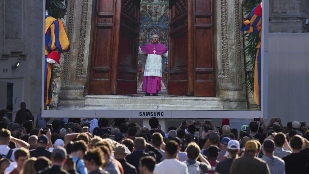 Immagine di Mentre si entra in Sistina, si guarda a tutte le novità di questa Sede vacante