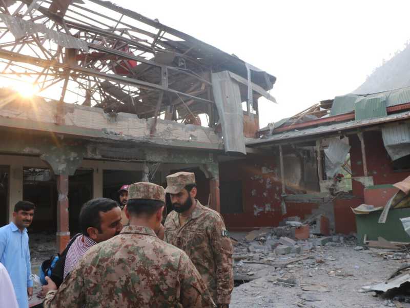 Chi lavora davvero per la guerra fra India e Pakistan