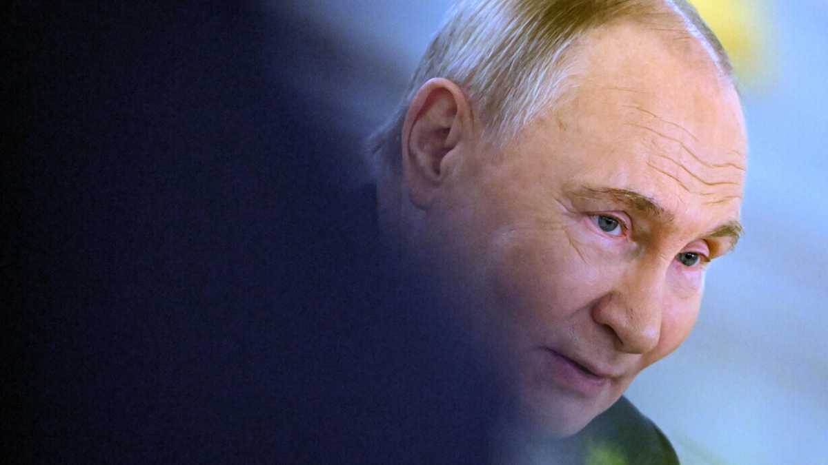 Immagine di Putin, mito delle destre estreme che si dichiara eroe contro il nazismo