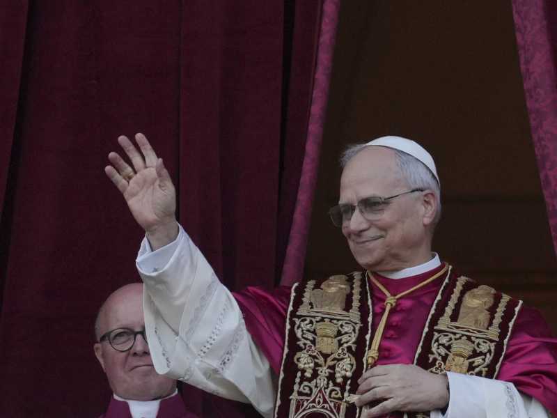 Le lettere di Meloni e Mattarella a Papa Leone XIV
