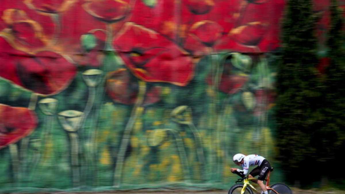 Immagine di Giro d'Italia, Tarling vince la cronometro di Tirana
