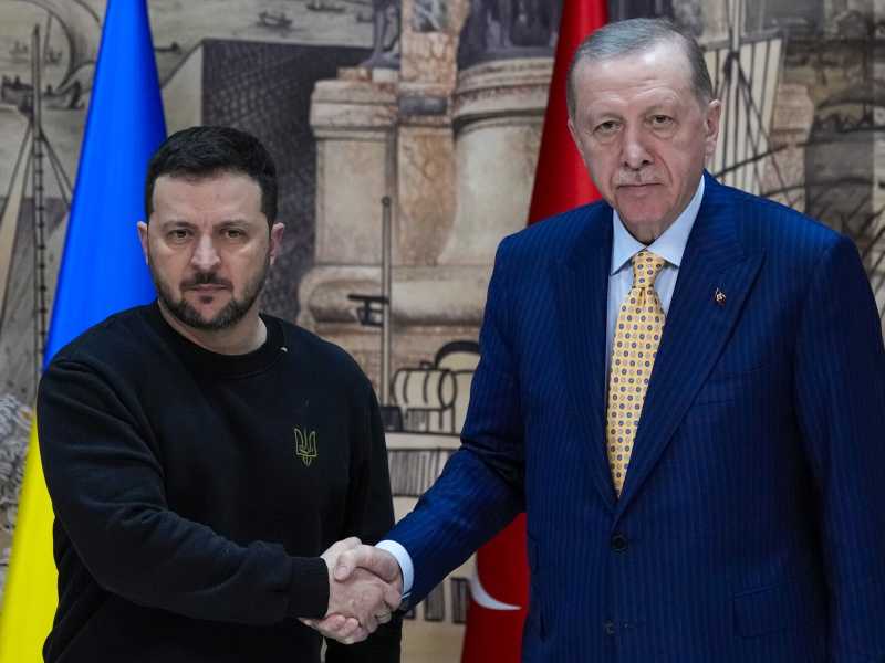 Zelensky e Erdogan nel 2022 a Leopoli (LaPresse)<br /> <br />