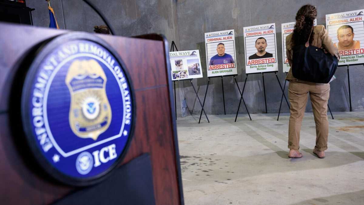 Immagine di L’ossessione trumpiana per “l’invasione” ha trasformato l’Ice, l’agenzia che scova i migranti