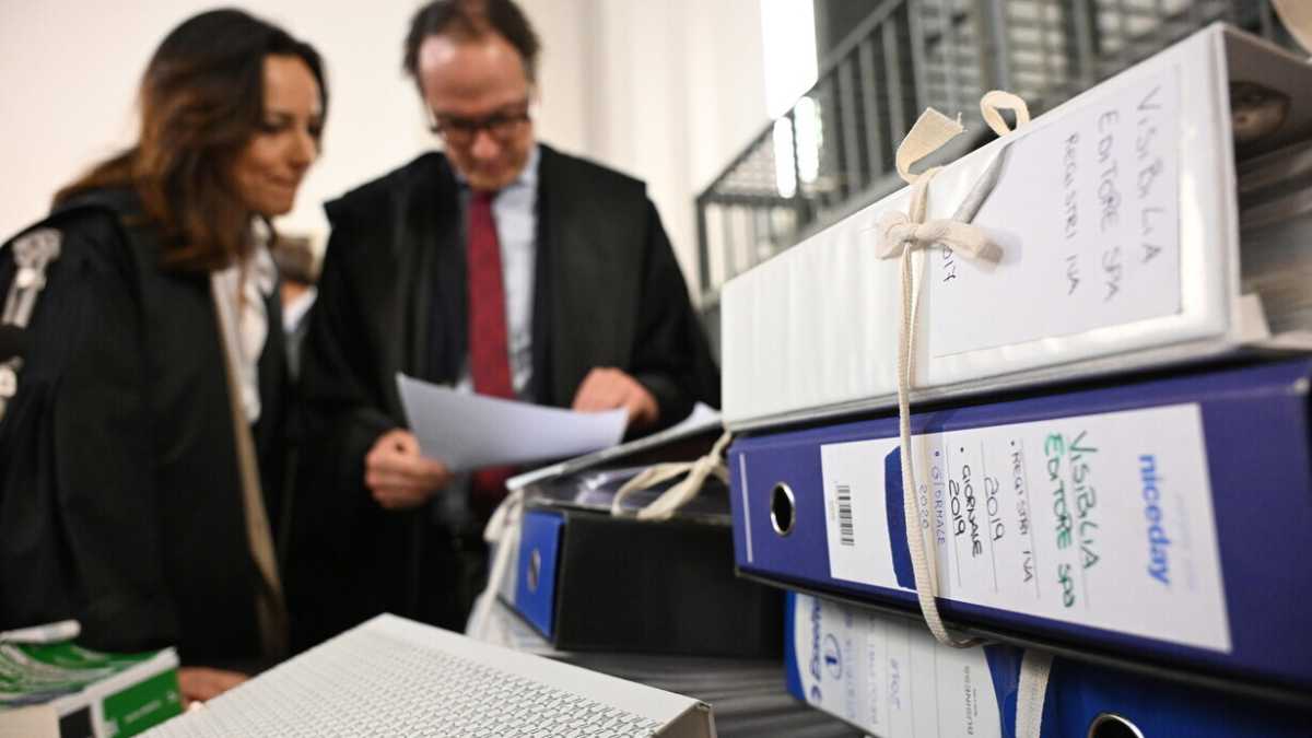 Immagine di Industria, immigrazione, lavoro, segreti di stato. Le esondazioni delle procure non sono atti dovuti