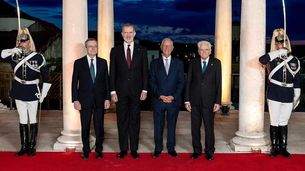 Immagine di Nessun dorma. Le sveglie di Mattarella e Draghi all'Europa