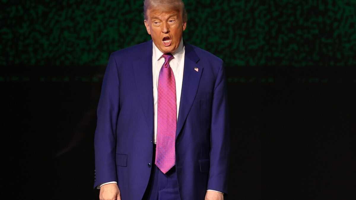 Immagine di I legami trumpiani col Qatar e la folle apertura all’Iran: “Non esistono nemici permanenti”