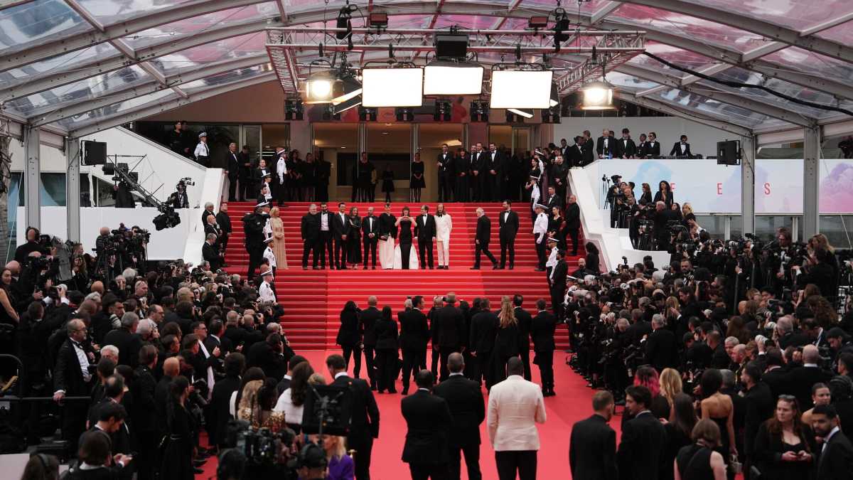Immagine di La hit parade degli appelli a Cannes: Gaza in cima, Kyiv quota rosa, e gli ostaggi? Non emozionano