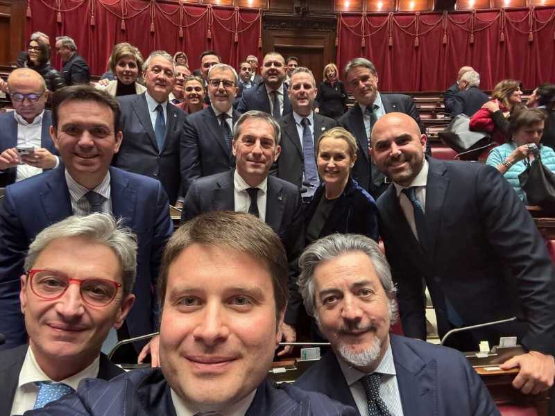 L'accademia dei provinciali di Forza Italia: l'ascesa dei fedelissimi di Tajani, dai territori al partito