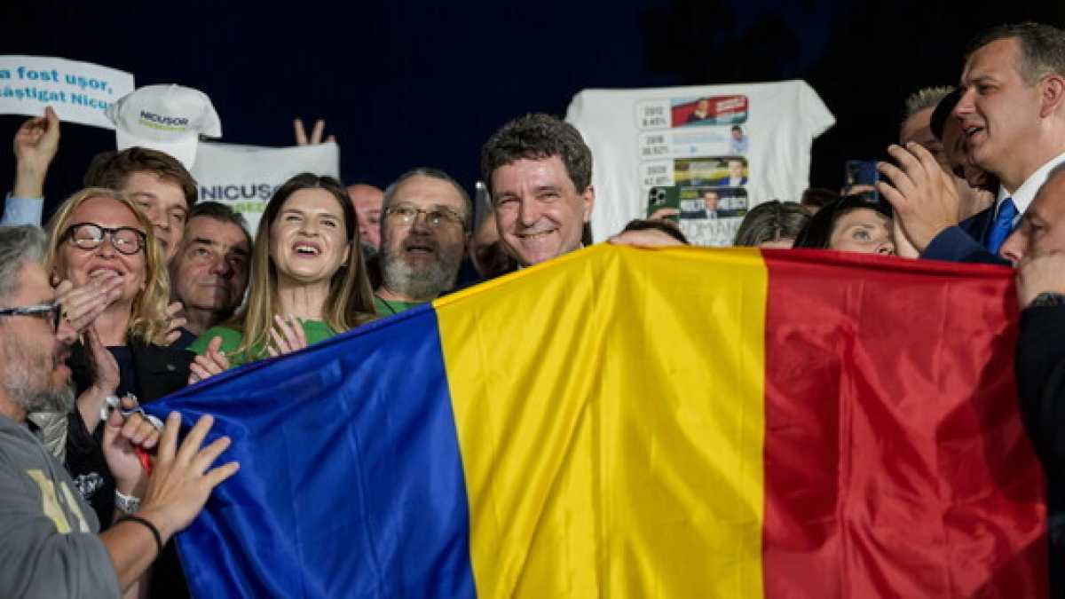Immagine di Perché Nicusor Dan ha vinto da solo