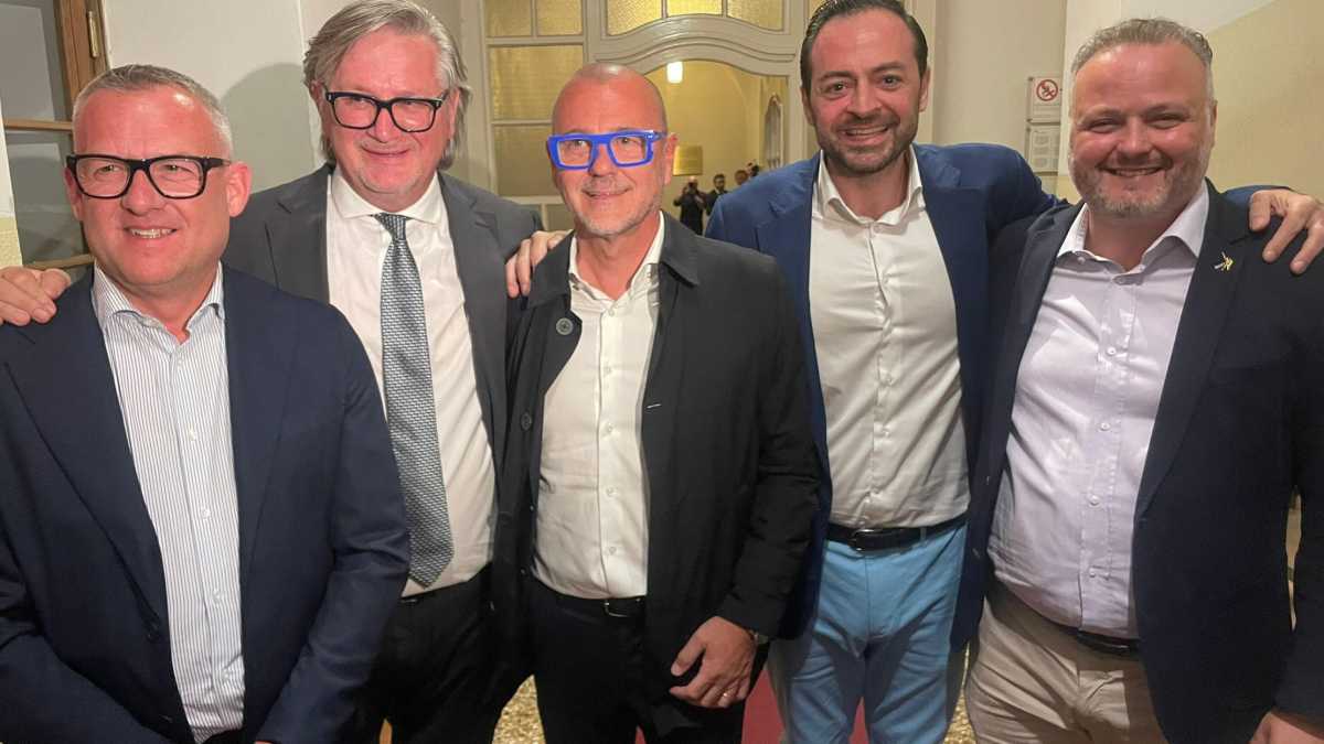 Immagine di Il nuovo sindaco di Bolzano è Corrarati. Il centrodestra: "Vittoria storica"