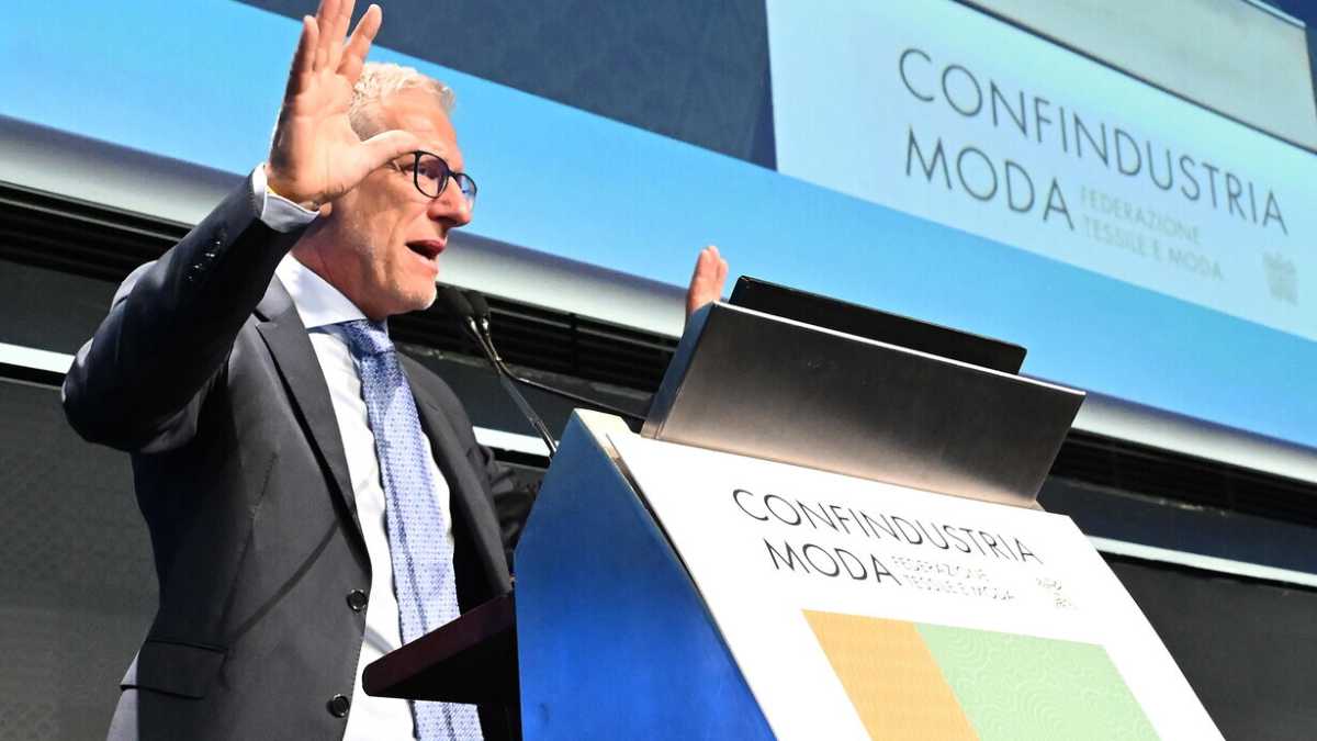 Immagine di La moda confindustriale si ricompatta