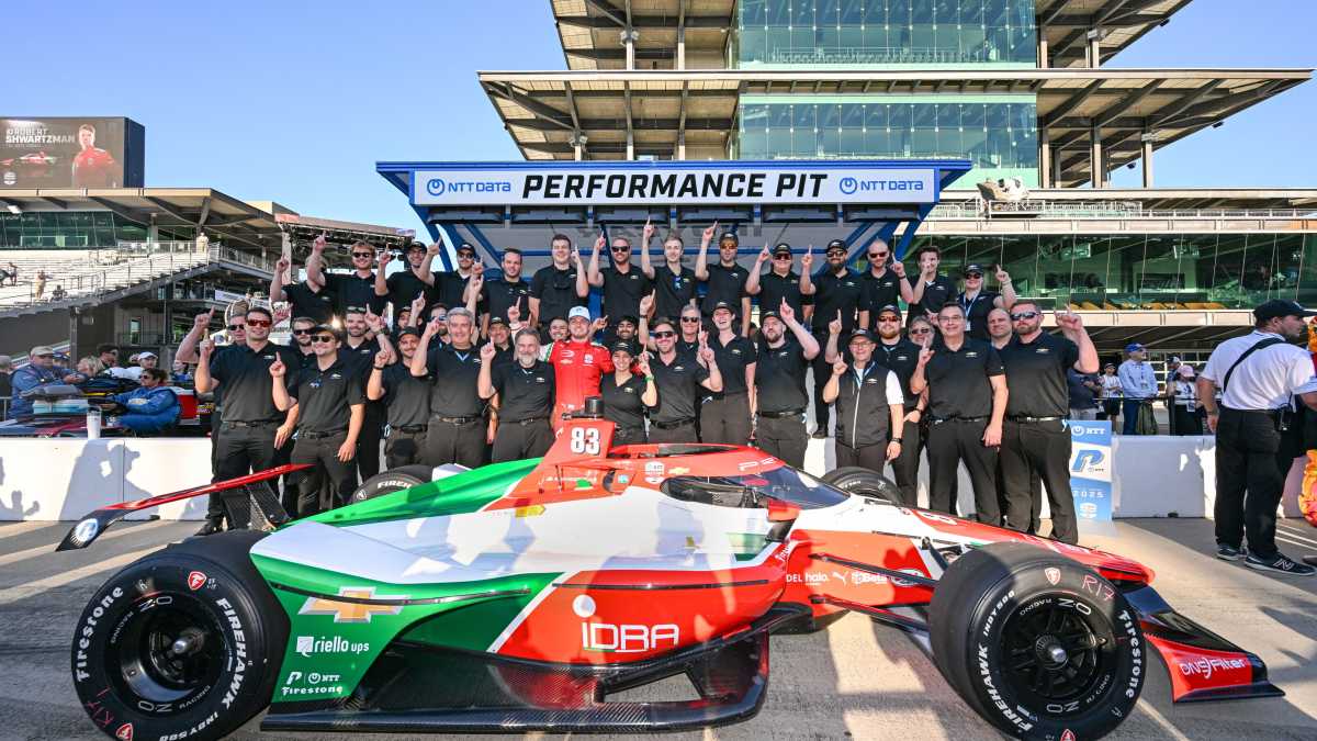Immagine di La Prema conquista la pole position nella 500 miglia di Indianapolis
