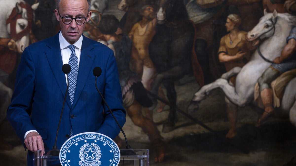Immagine di Merz appoggia la Francia sull'energia atomica