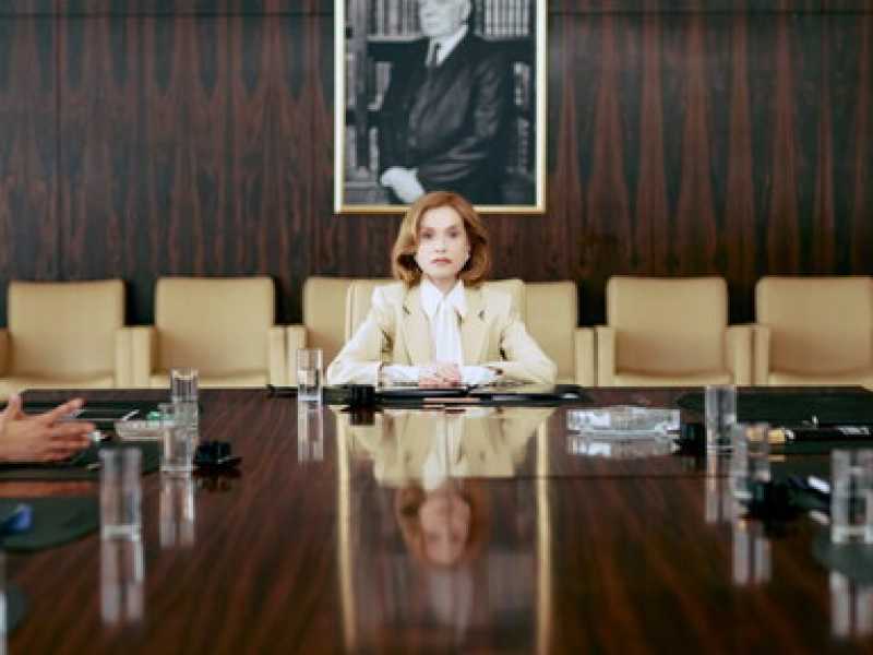“Alpha” è sfinente, ma “La femme la plus riche du monde” ridà respiro