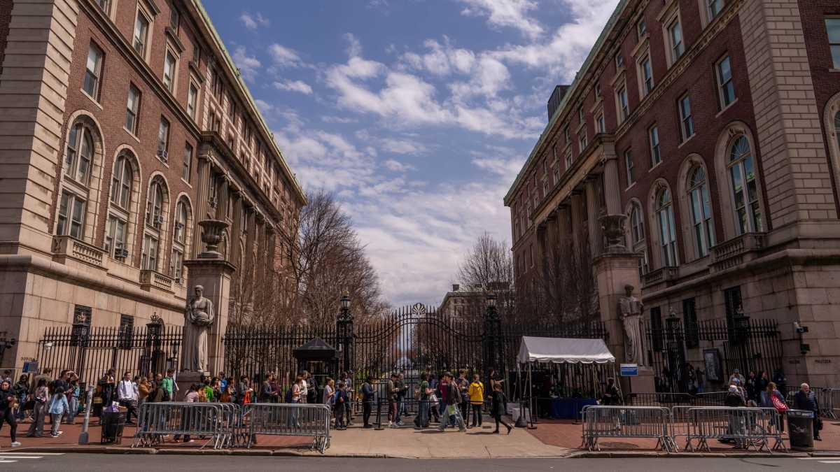 Immagine di Columbia si è arresa a Trump, Harvard resiste. Non vince nessuno
