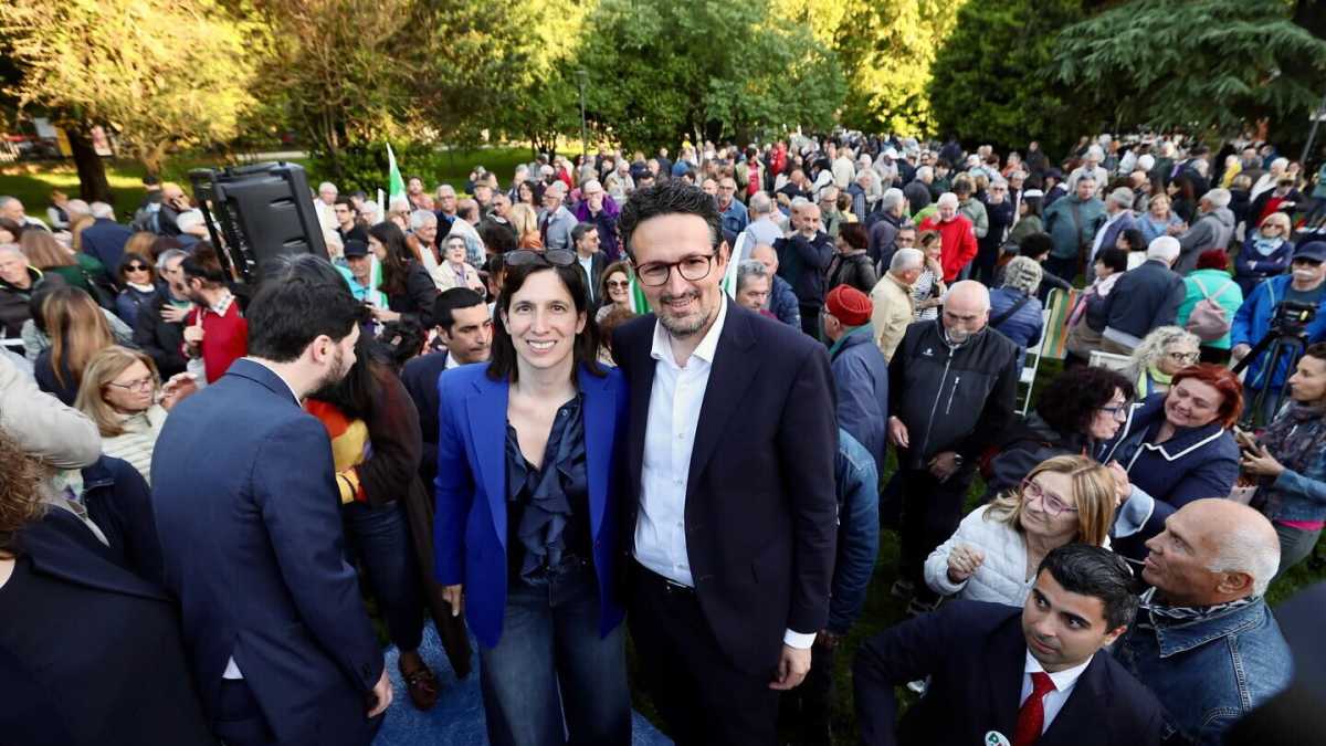 Immagine di Ravenna al voto. Il candidato dem Barattoni e la città dove il Pd non teme la parola “rigassificatore”