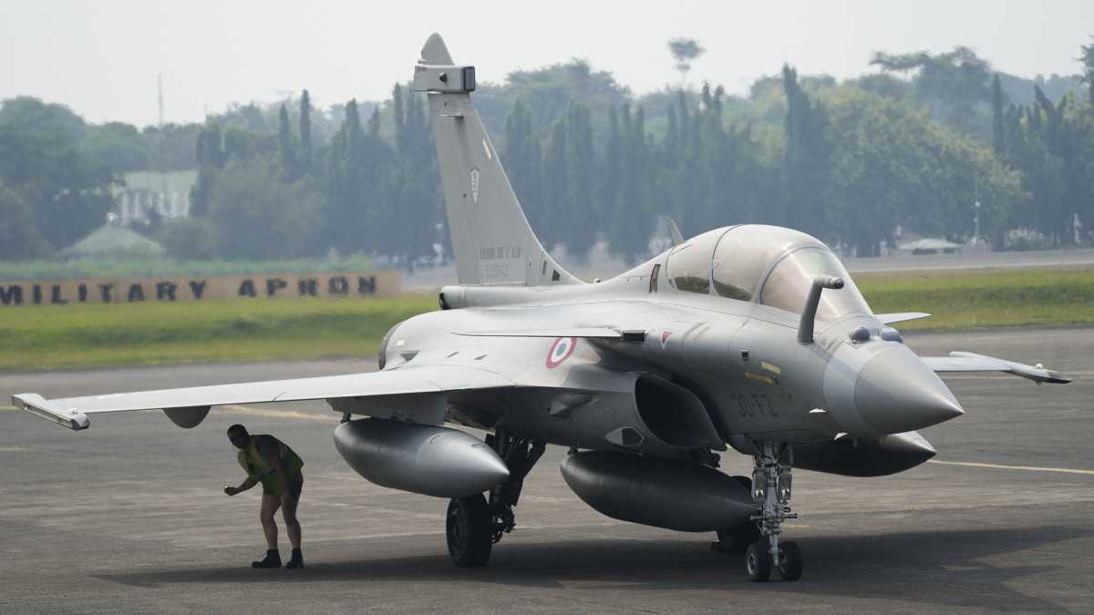 Immagine di Ecco perché i caccia Rafale sono diventati un problema per Macron